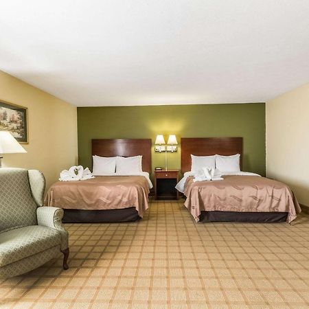 Quality Inn I-74 Batesville Exterior foto