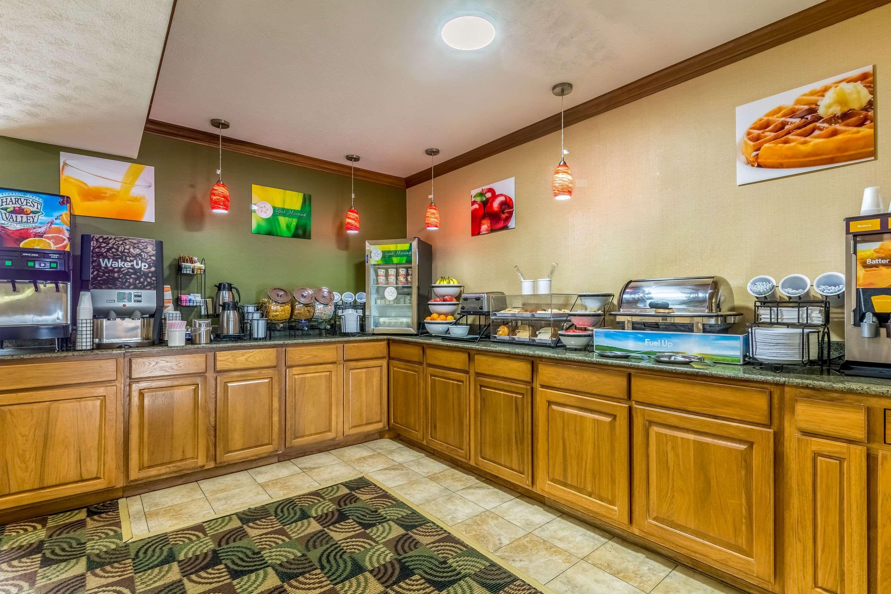 Quality Inn I-74 Batesville Exterior foto