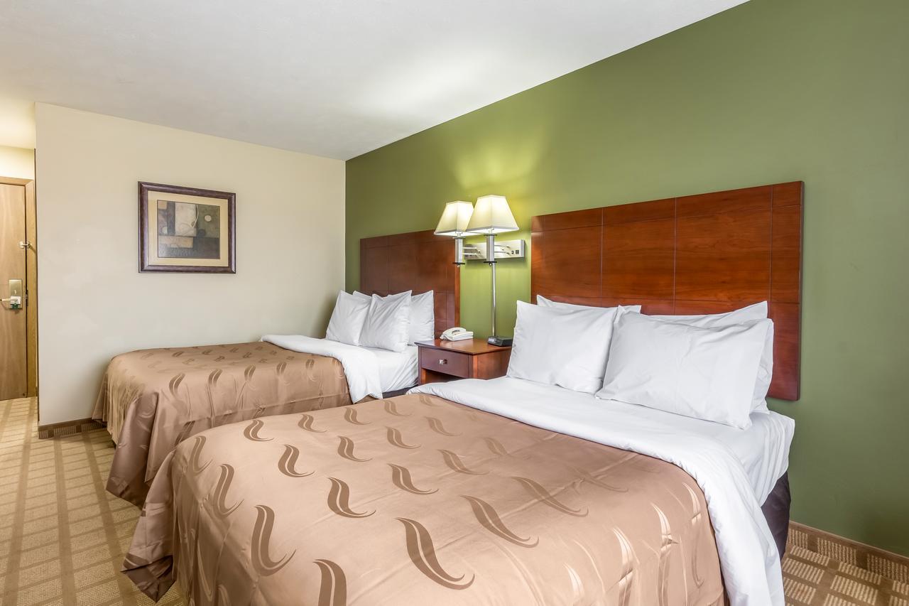 Quality Inn I-74 Batesville Exterior foto
