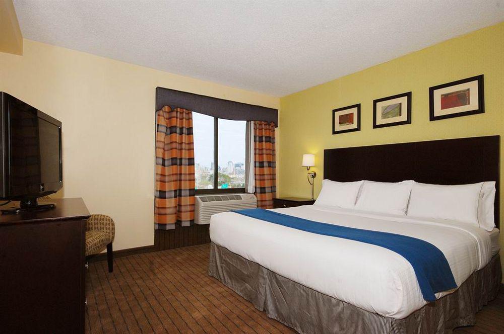 Quality Inn I-74 Batesville Exterior foto
